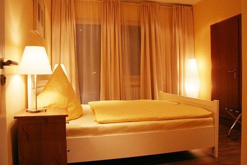 Hotel Akazienhof Duisburg Kültér fotó